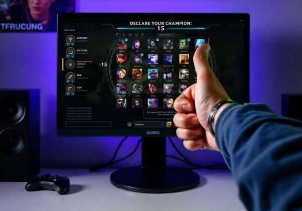 Redeeming League of Legends Gift Card Step-by-Step 2024 Guide 1