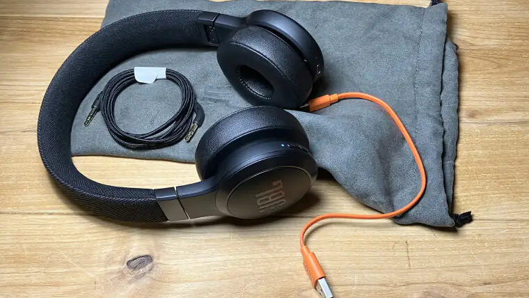 Top 9 Flagship Headphones Under $150 – 2026 Picks 6 JBL Live 670NC: Longest Battery Life Headphones - Top 10 Flagship Headphones Under $150: Premium Features on a Budget (2026 Guide)
